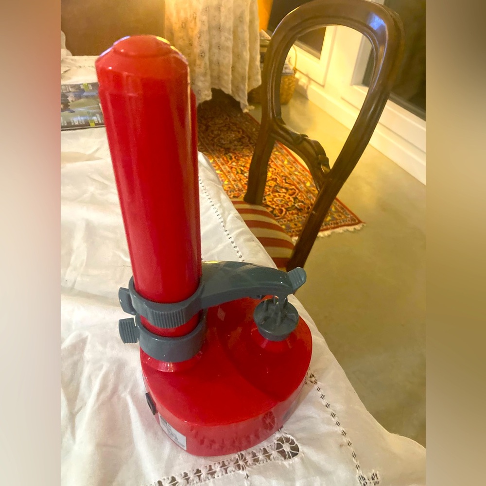 Dash go. Apple peeler. This Thing really works.  Amazing. Battery or plug.